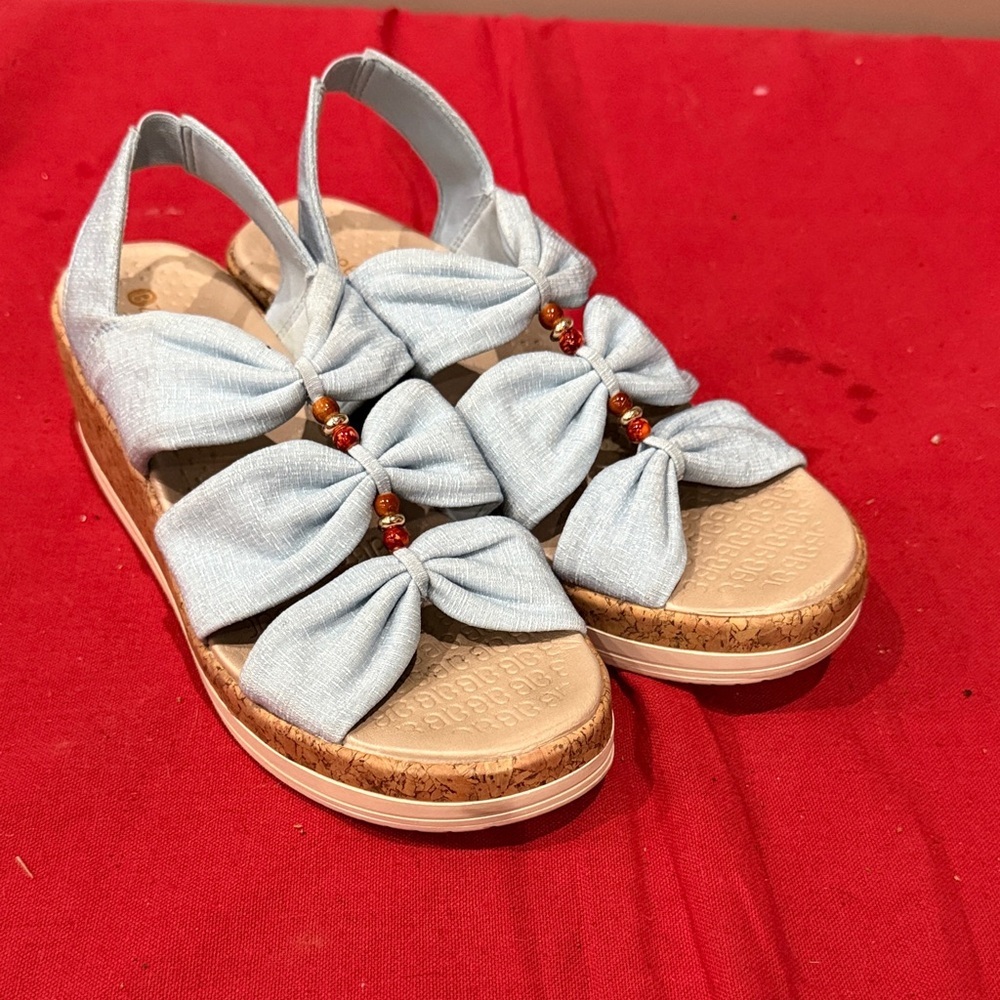 Bzees Light Blue Bow Sandals
